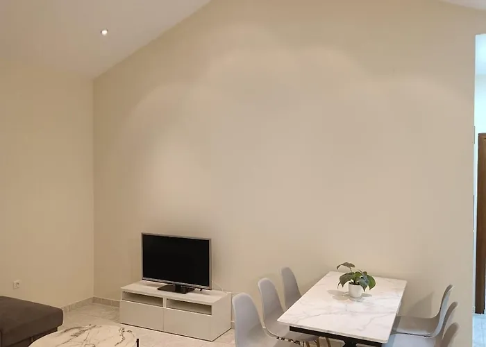 Marianna's House בית נופש Vromerí